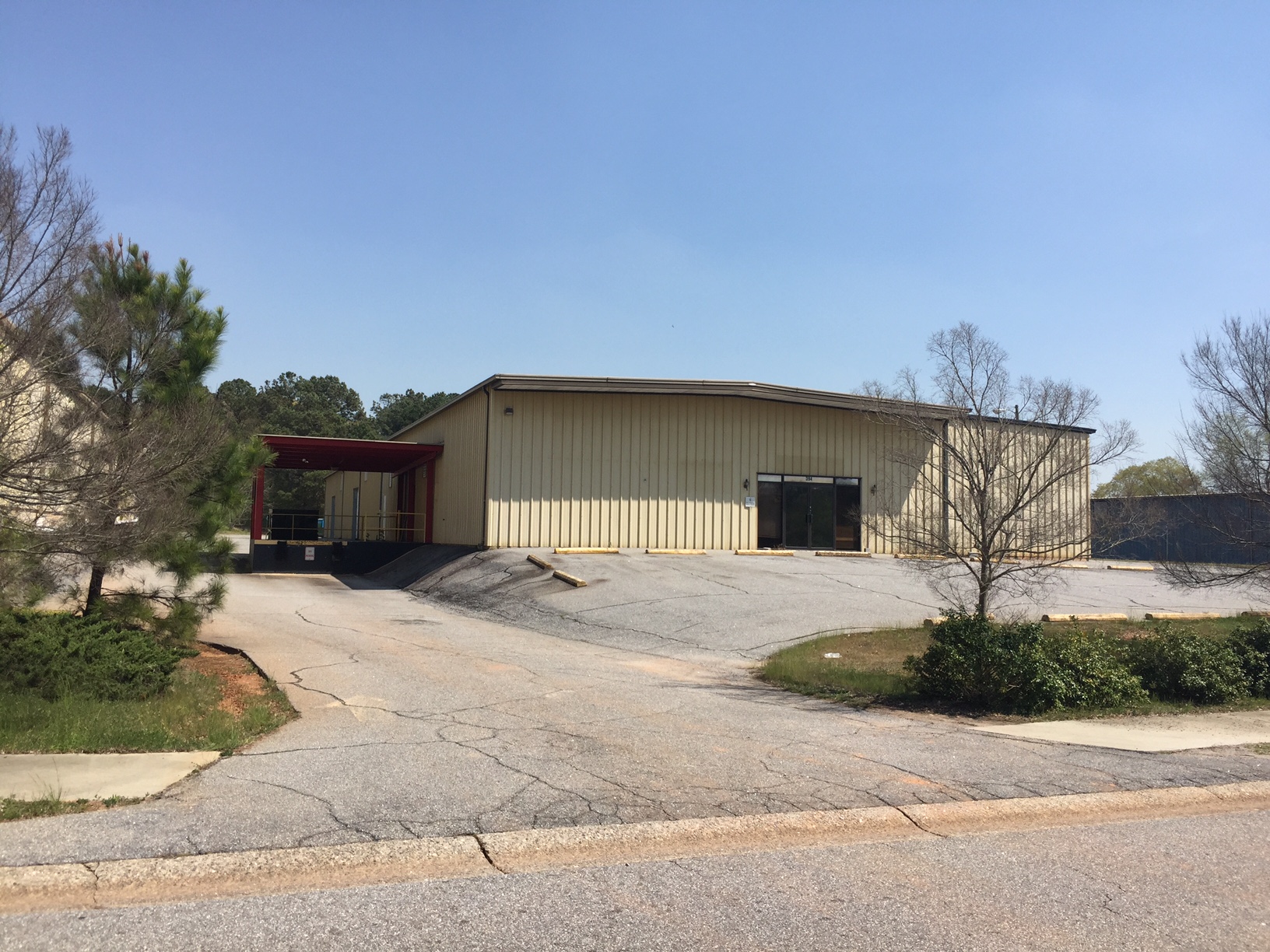 13,300 Square Foot Industrial Office Warehouse