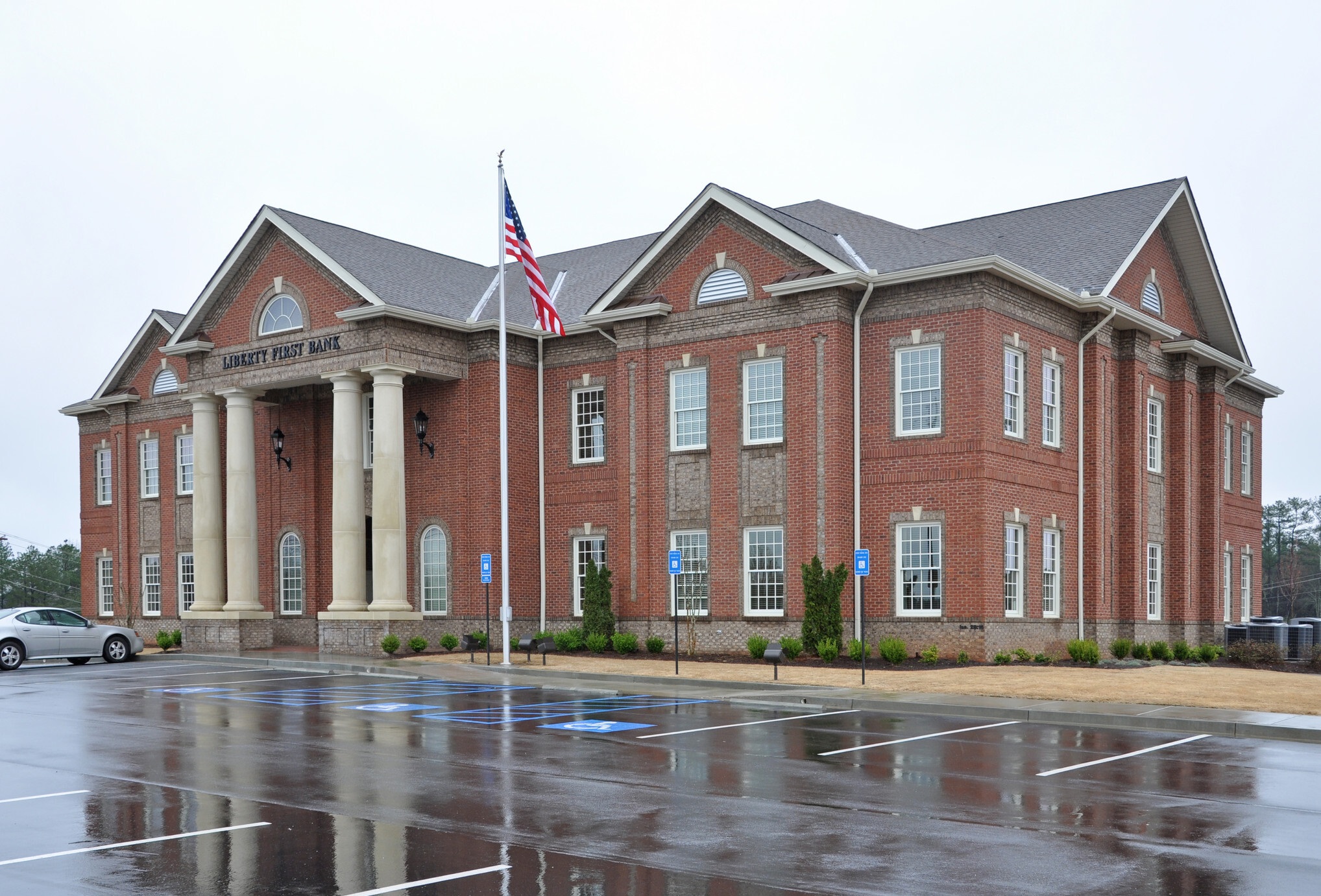 Pinnacle Bank Sale Leaseback 1901 West Spring Street, Monroe